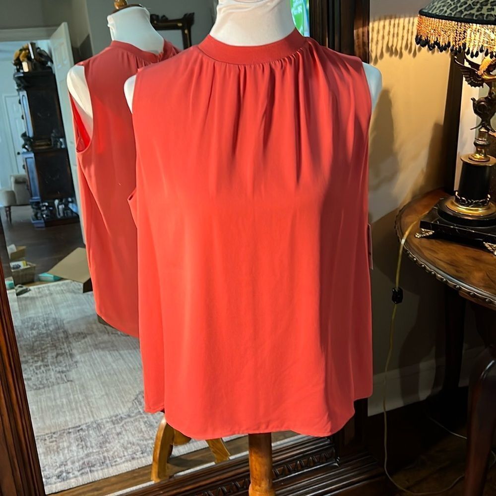 NWT Alfani Sleevelesss Deep Coral Top Large. WT240